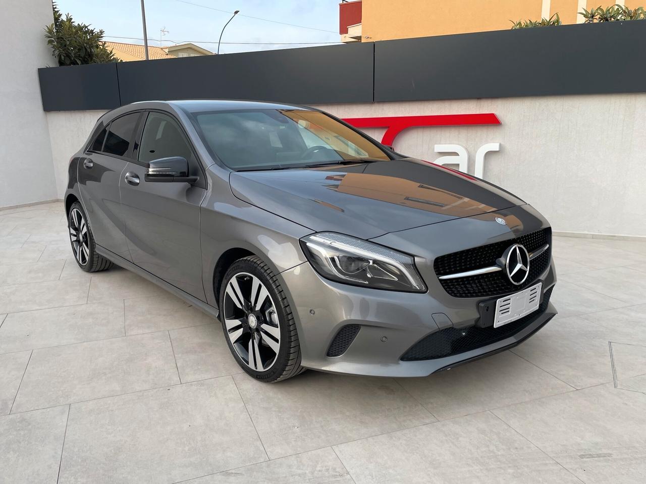 Mercedes-benz A 220 A 220 d Automatic Sport