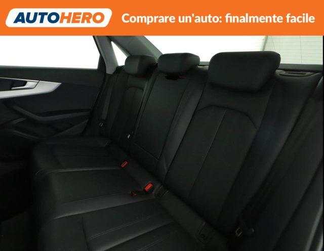 AUDI A4 40 TDI quattro S tronic Business Advanced
