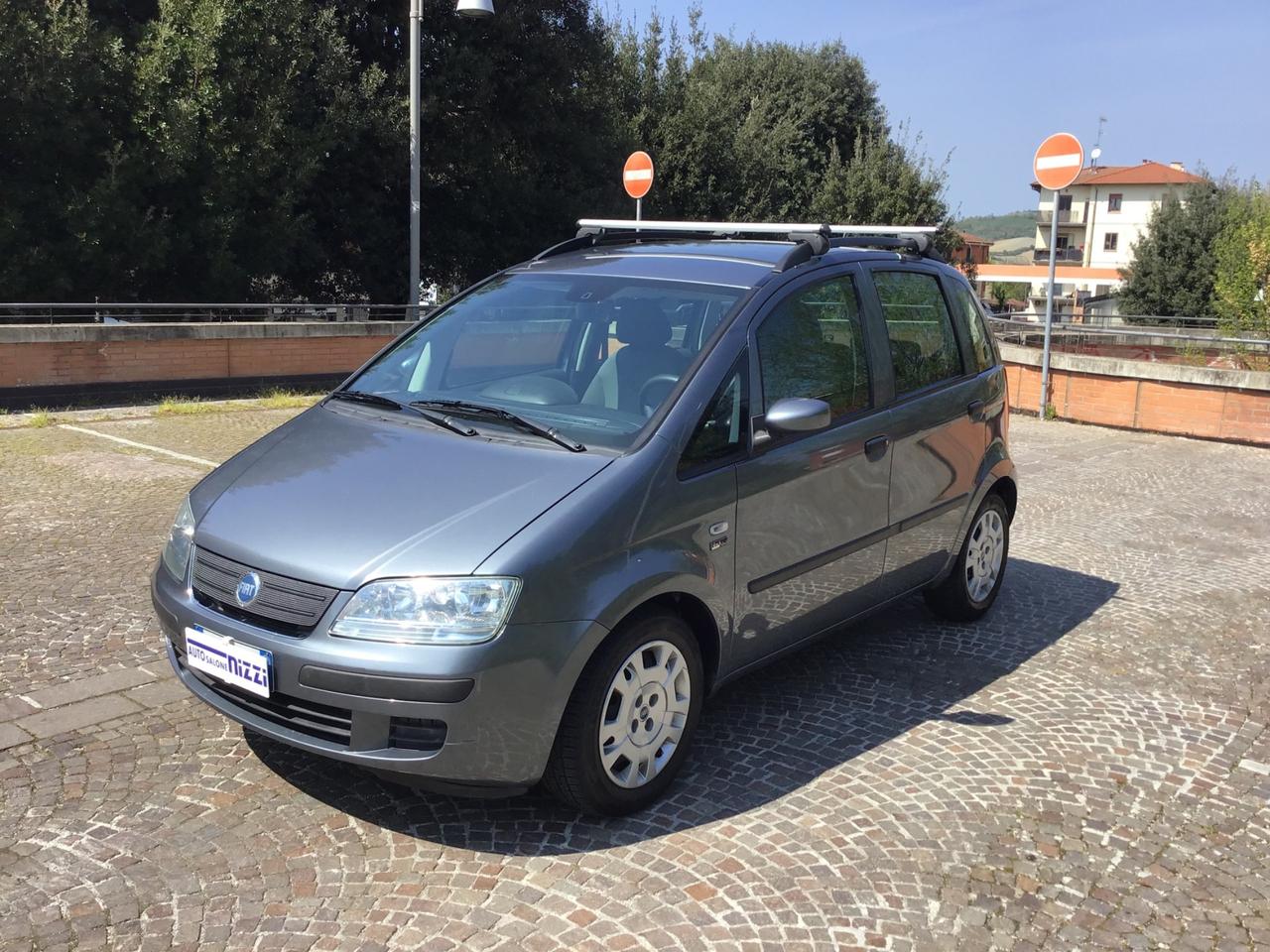 Fiat Idea 1.2 16V BlackLabel