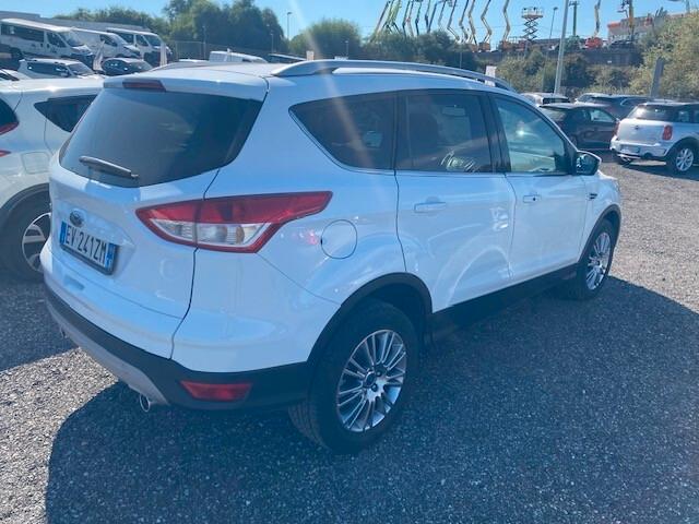 Ford Kuga 2.0 TDCI 163 CV 4WD Powershift Titanium