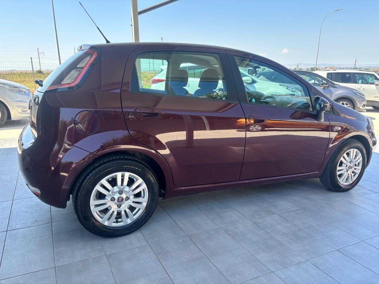 Fiat Punto 1.3 MJT II S&S 85 CV 5 porte ECO Lounge
