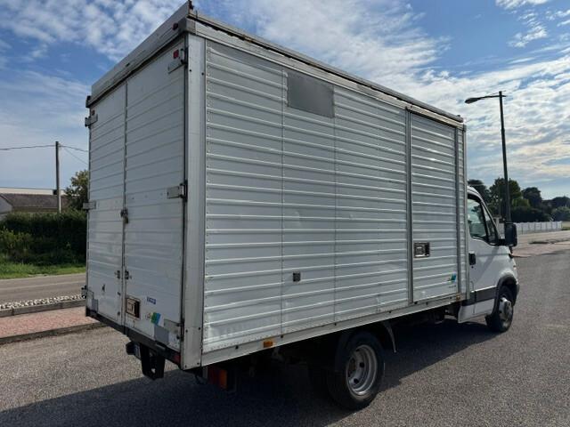 Iveco-2.8 d
