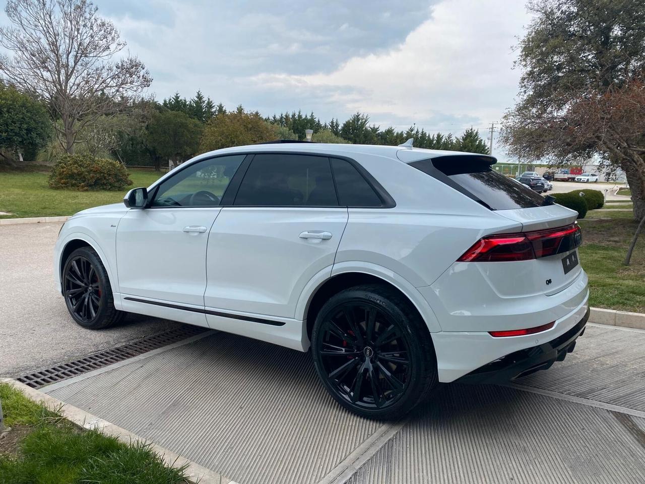 Audi Q8 SUV 50 TDI 286 CV Quattro tiptronic S line edition