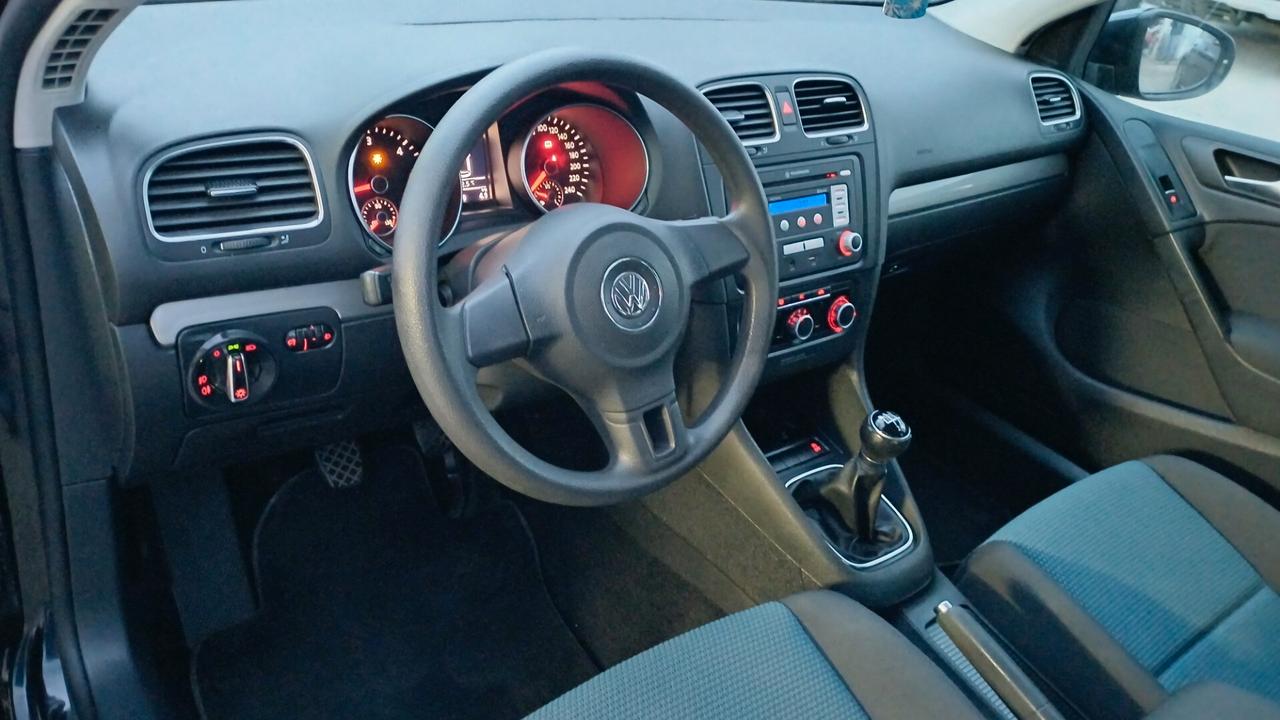 Volkswagen Golf 1.6 TDI DPF 5p. Sport Edition 2011
