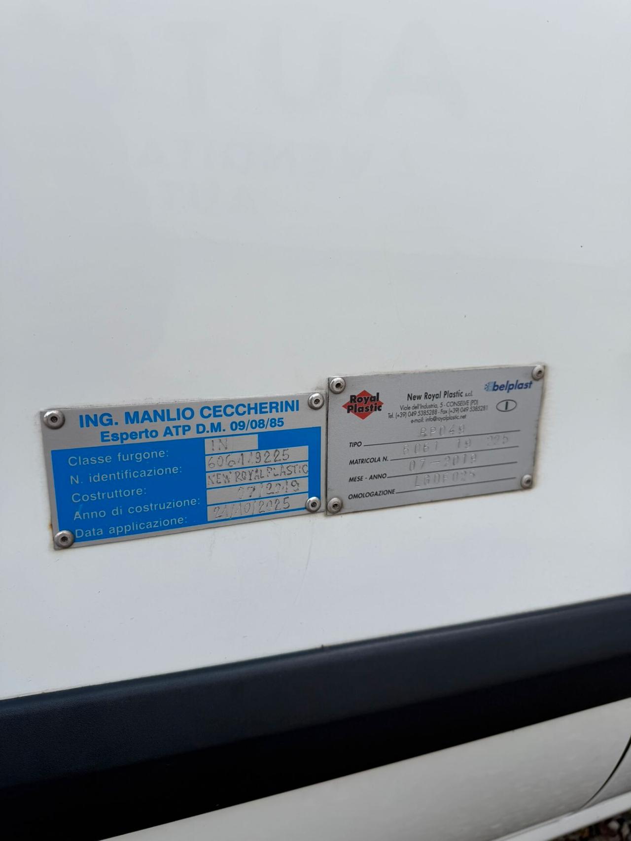 Fiat Doblo 1.3 Mjt 95CV Isotermico ATP 2028