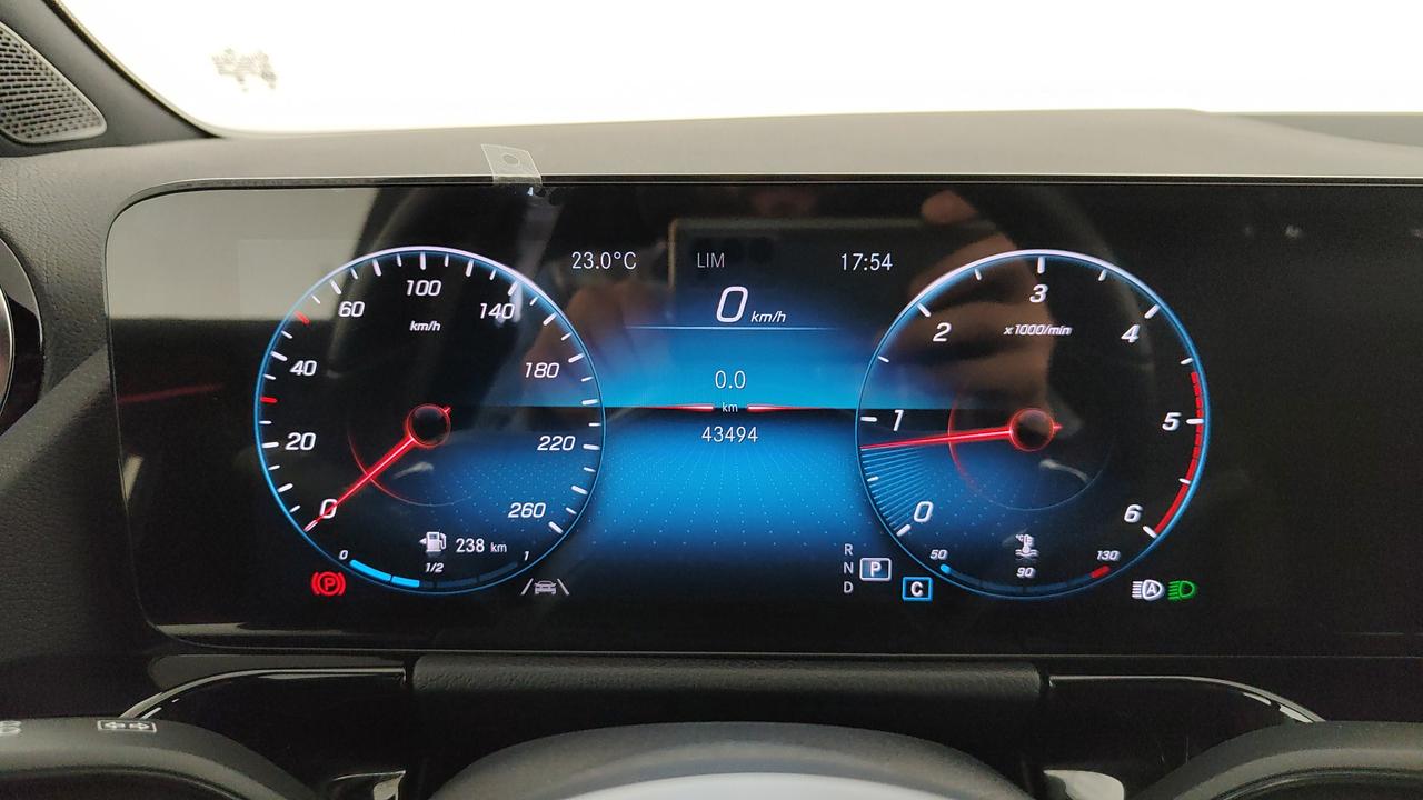 Mercedes-Benz GLA 200 d Premium 4matic auto