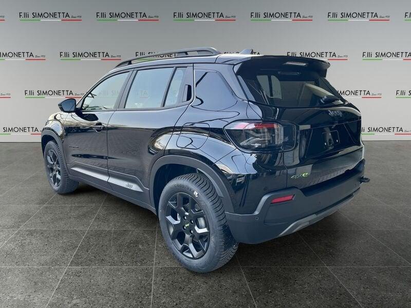 Jeep Avenger 1.2 turbo e-hybrid mhev Upland 4xe 145cv edct6 - KM0