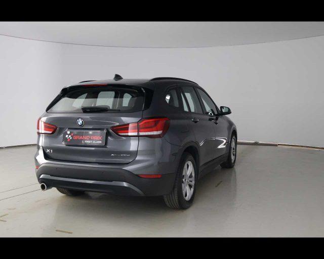BMW X1 xDrive25e Advantage