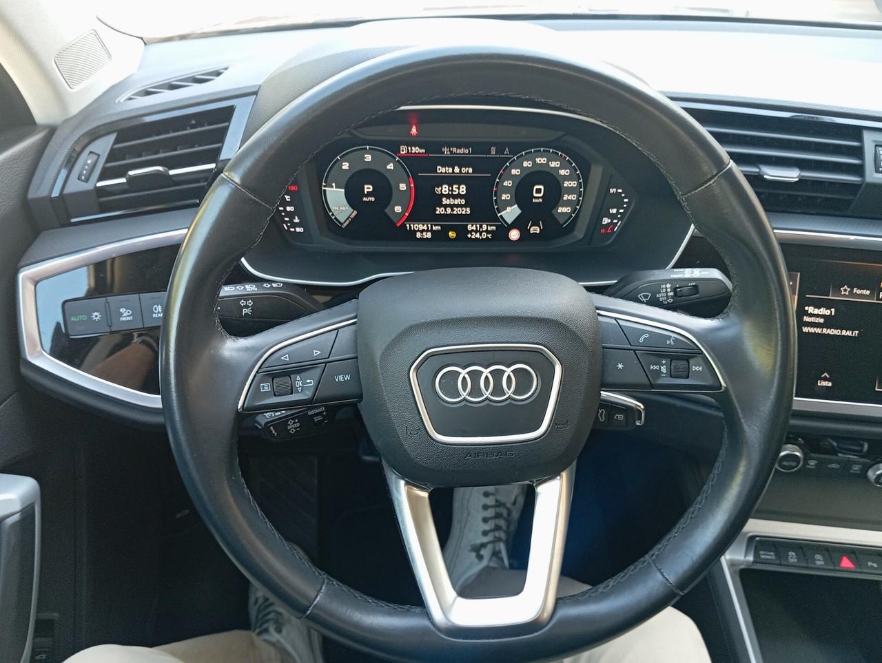Audi Q3 35 TDI quattro S tronic Business