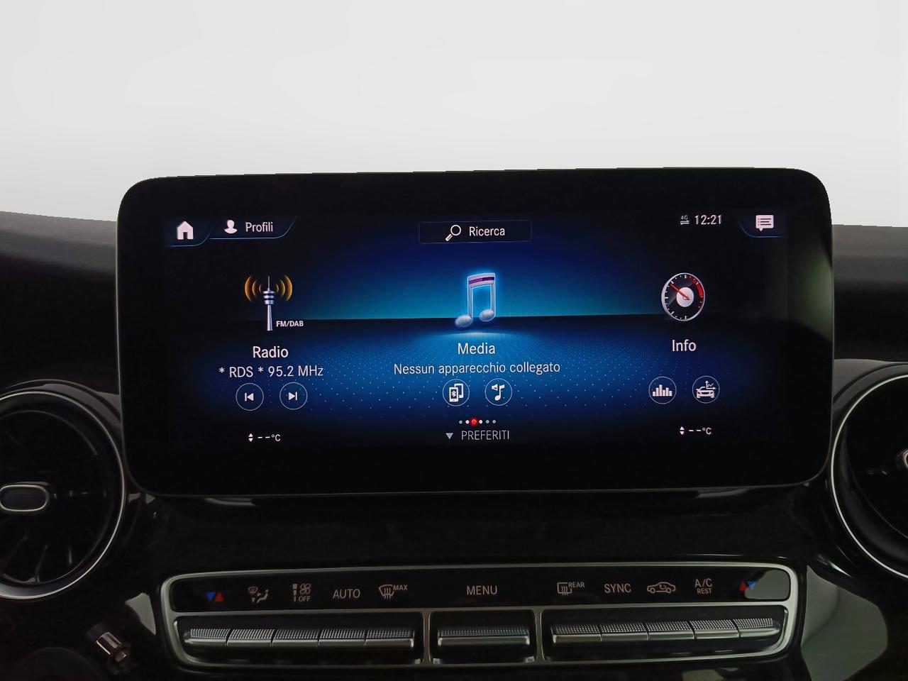 Mercedes-Benz Classe V - W447 2019 Extralong - V Extralong 300 d Premium 4matic auto