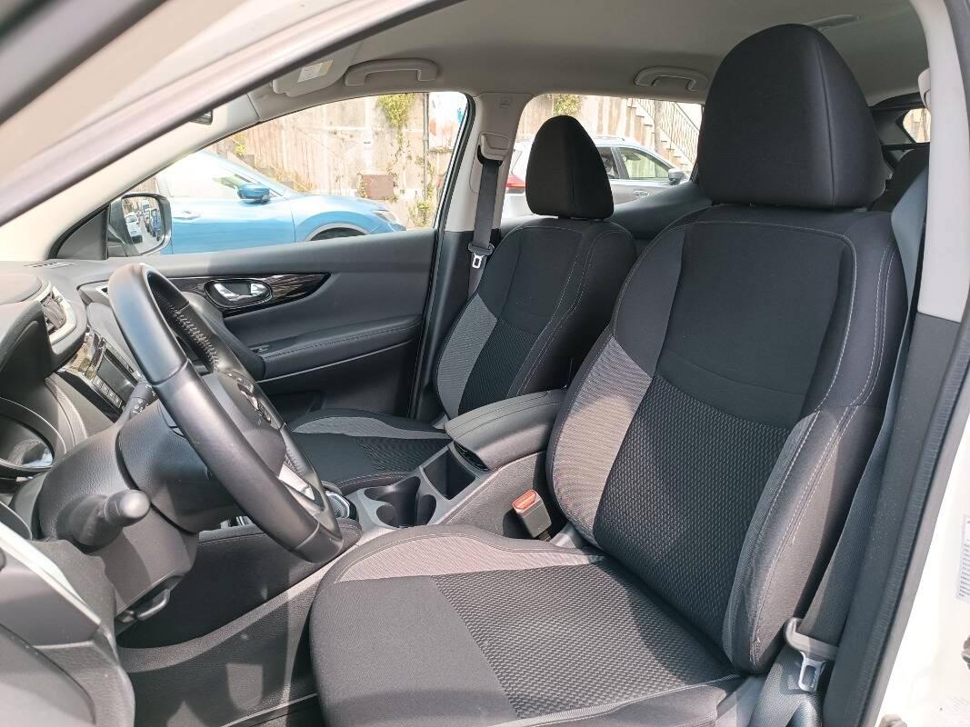 Nissan QASHQAI 1.5dci Business 115CV - Autocarro