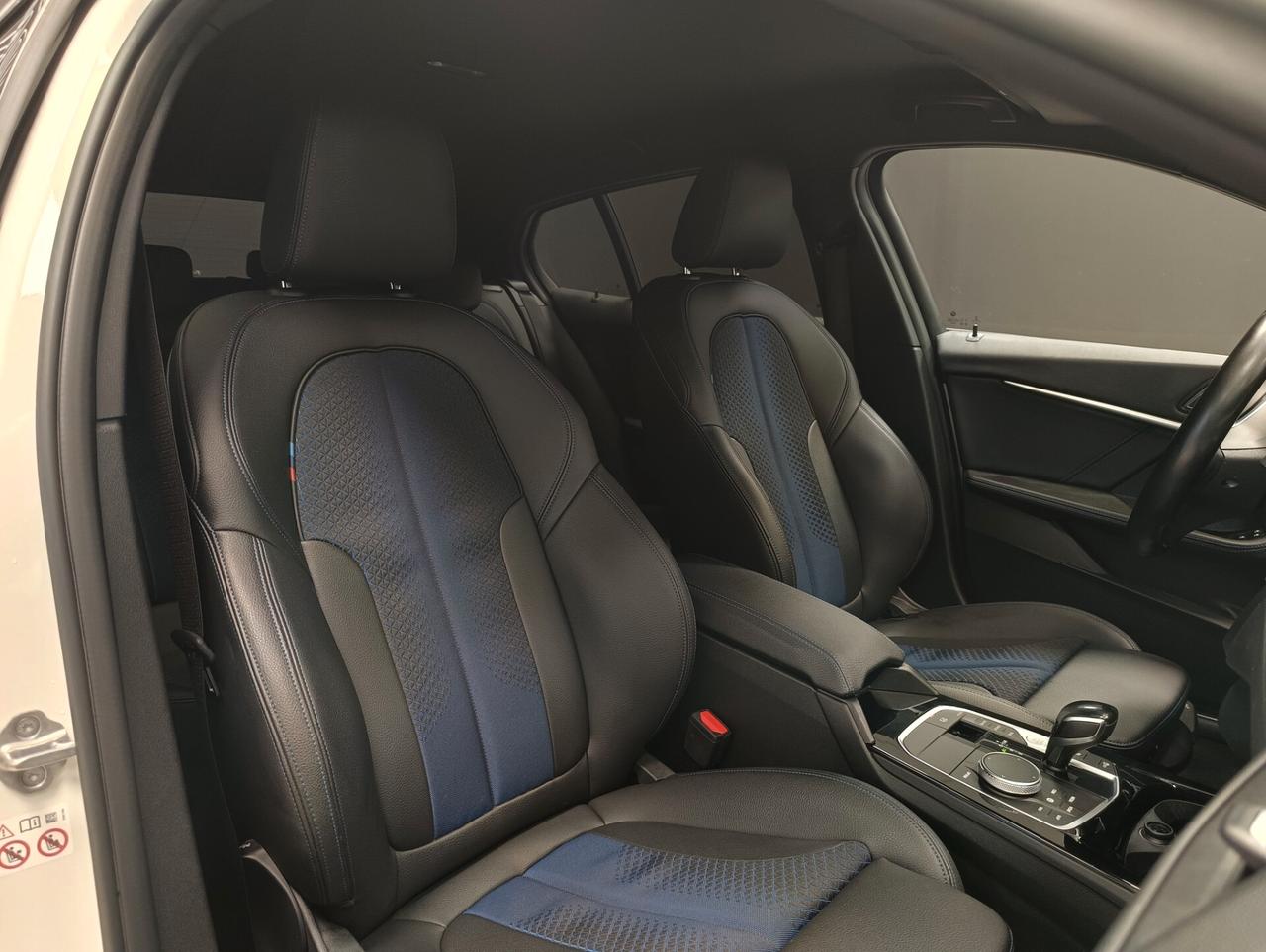 Bmw 116 116d 5p. Msport