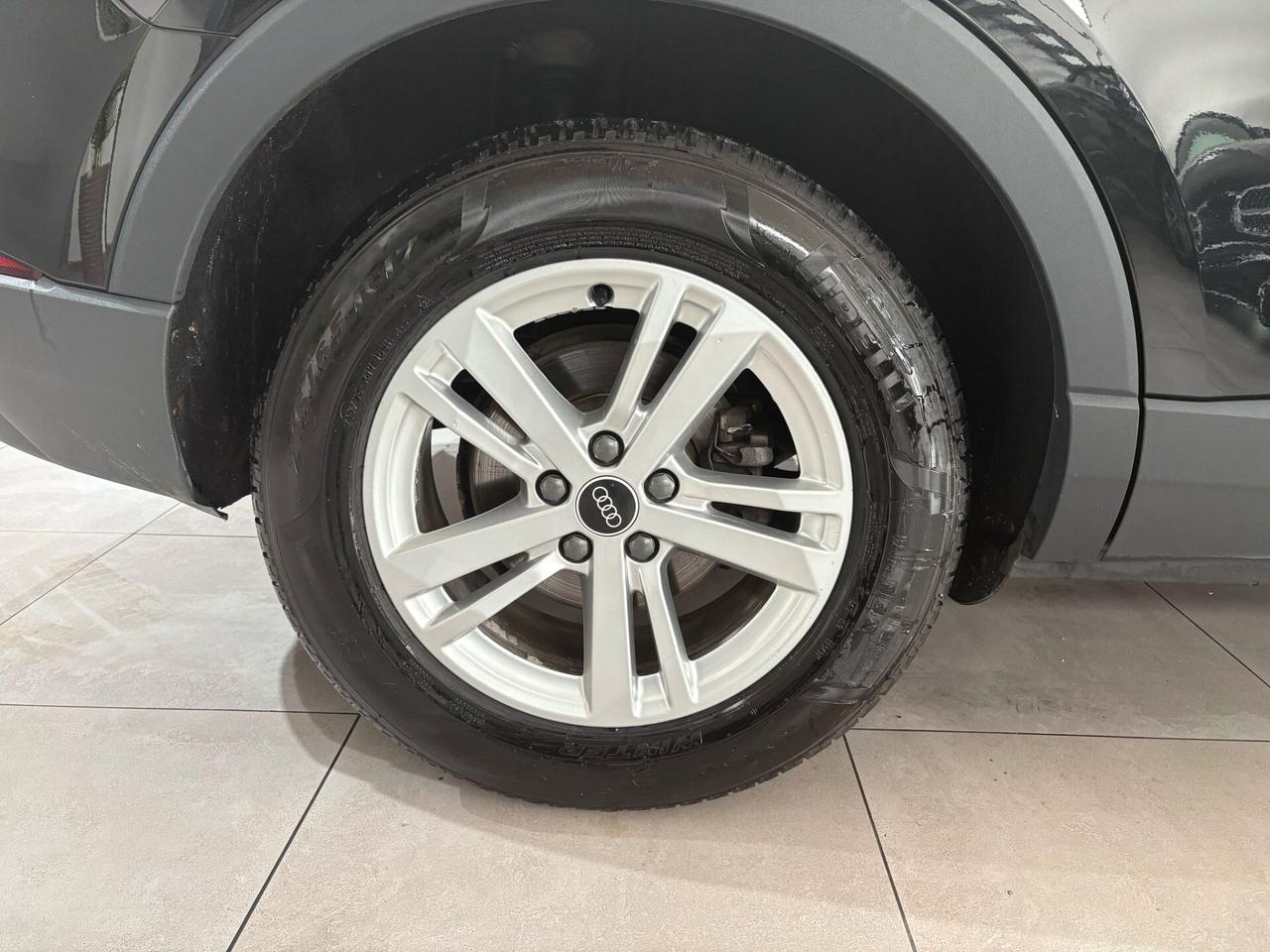 Audi Q3 35 TDI S tronic Business Advanced