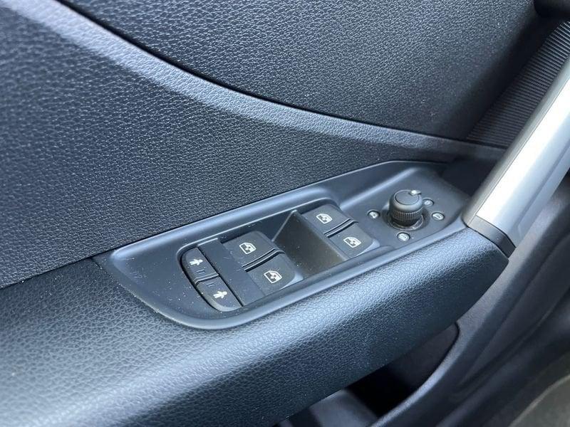 Audi Q2 30 2.0 tdi Admired s-tronic