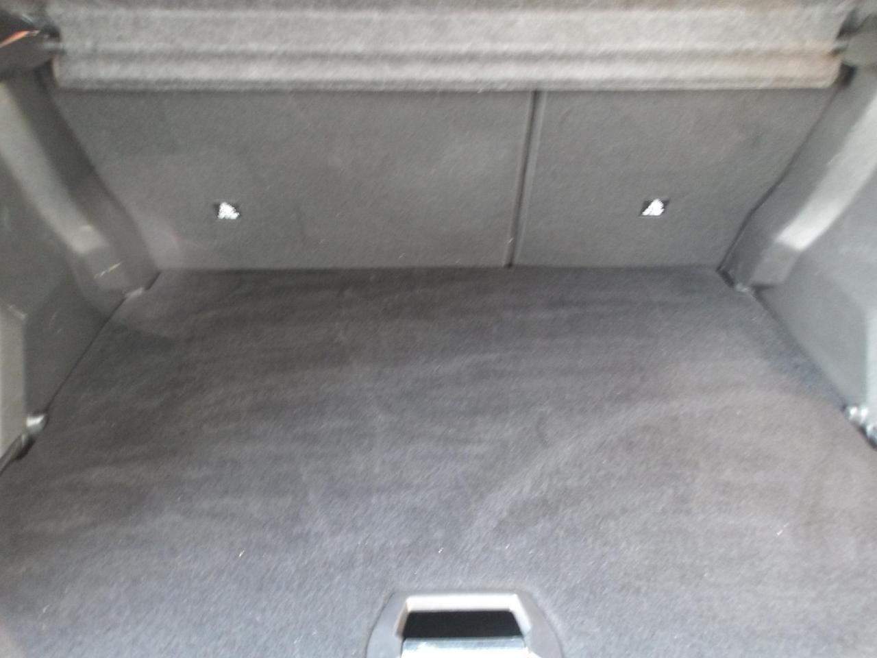 Peugeot 2008 1.2 puretech Allure Pack 130cv