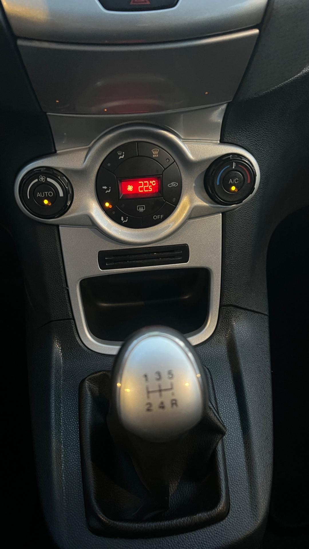 Ford Fiesta 1.4 Benzina/GPL TITANIUM X neopatentati
