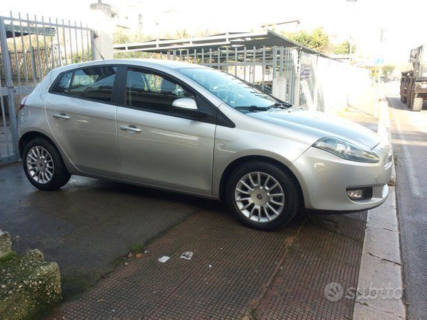 FIAT Bravo 2�� s.2011 1.6 MTJ CV120 EMOTIOM UNI