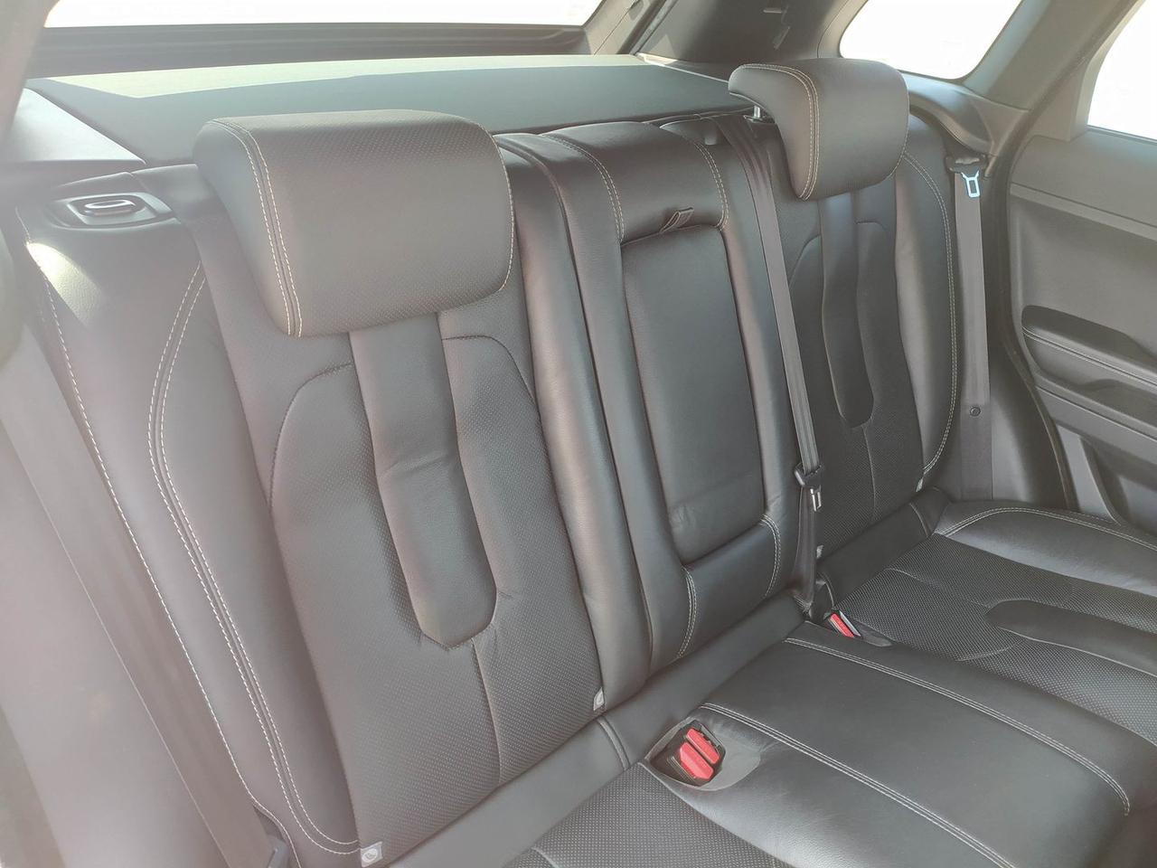 Land Rover Range Rover Evoque Dynamic TD4 2 #11999