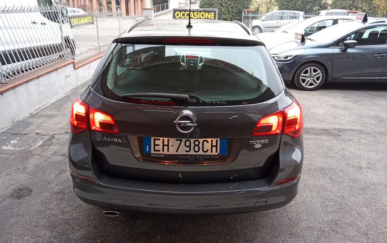 Opel Astra 1.4 Turbo 140CV Sports Tourer Cosmo