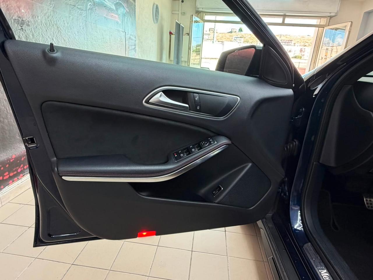 Mercedes-benz GLA 200 d Premium