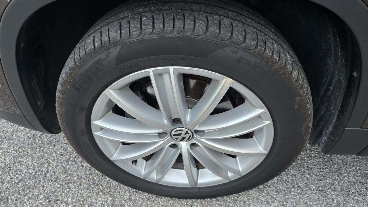 Volkswagen Tiguan 2.0 TDI 140 CV 4MOTION Gancio Tr