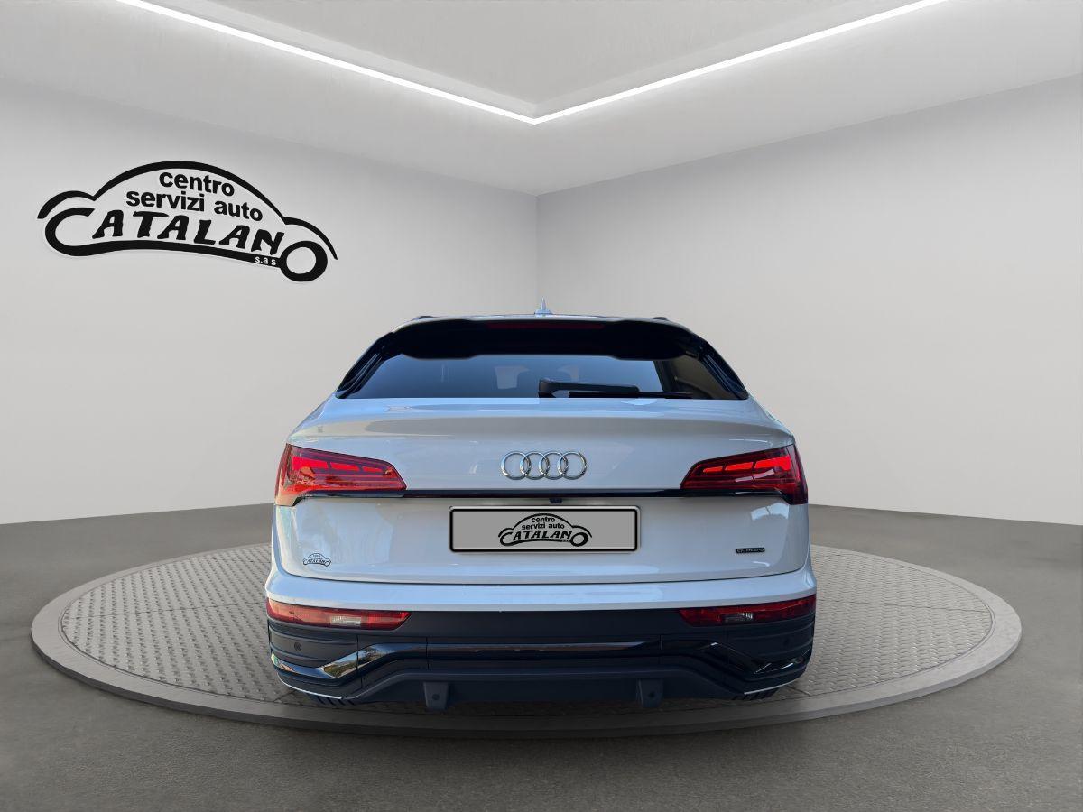 AUDI - Q5 Sportback - Q5 SPB 40 2.0 TDI 204 CVquattro S tr. S line plus TETTO