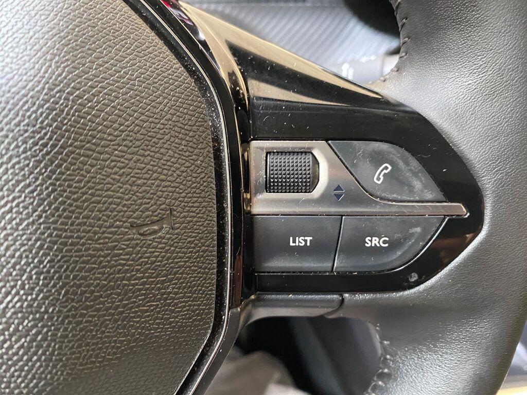 Peugeot 2008 1.2 PureTech Active Pack - PROMO