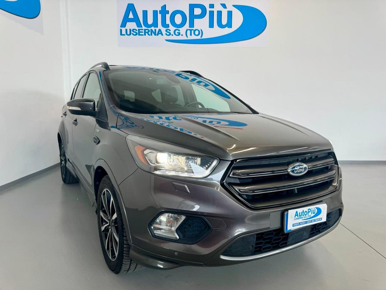 Ford Kuga 2.0 TDCI 150 CV S&S 4WD ST-Line