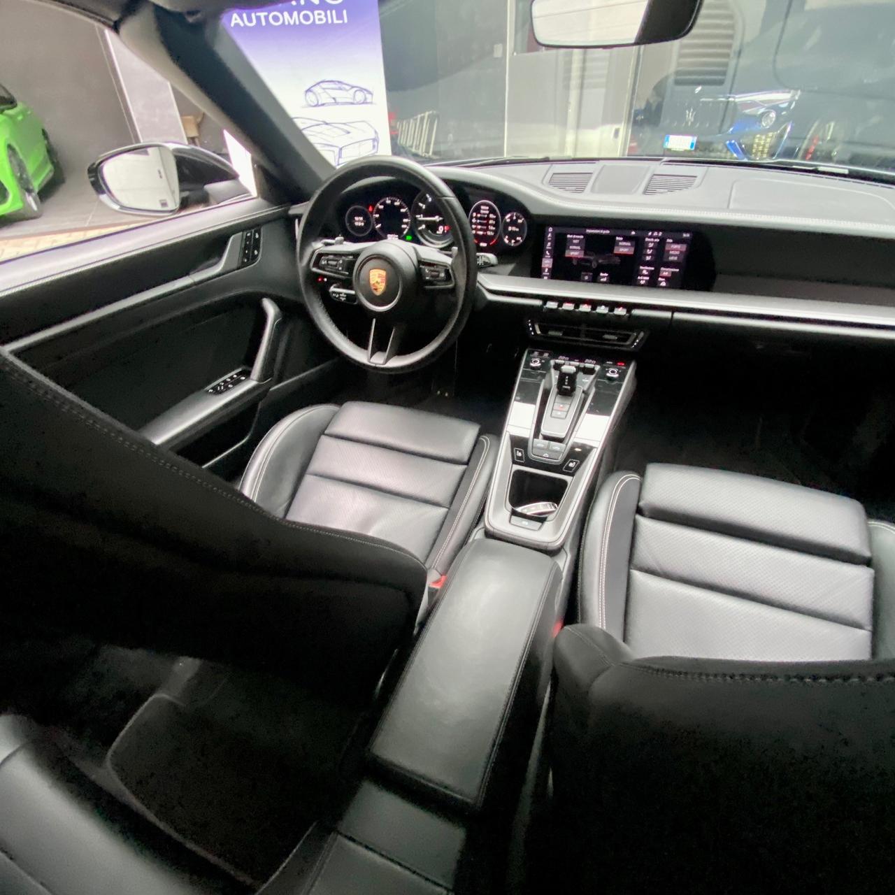 Porsche 992/911 Cabrio 3.0 Carrera auto