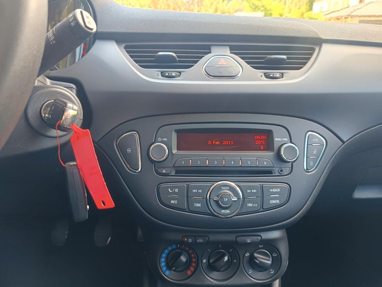 Opel Corsa 1.4 90CV GPL Tech 5 porte Advance