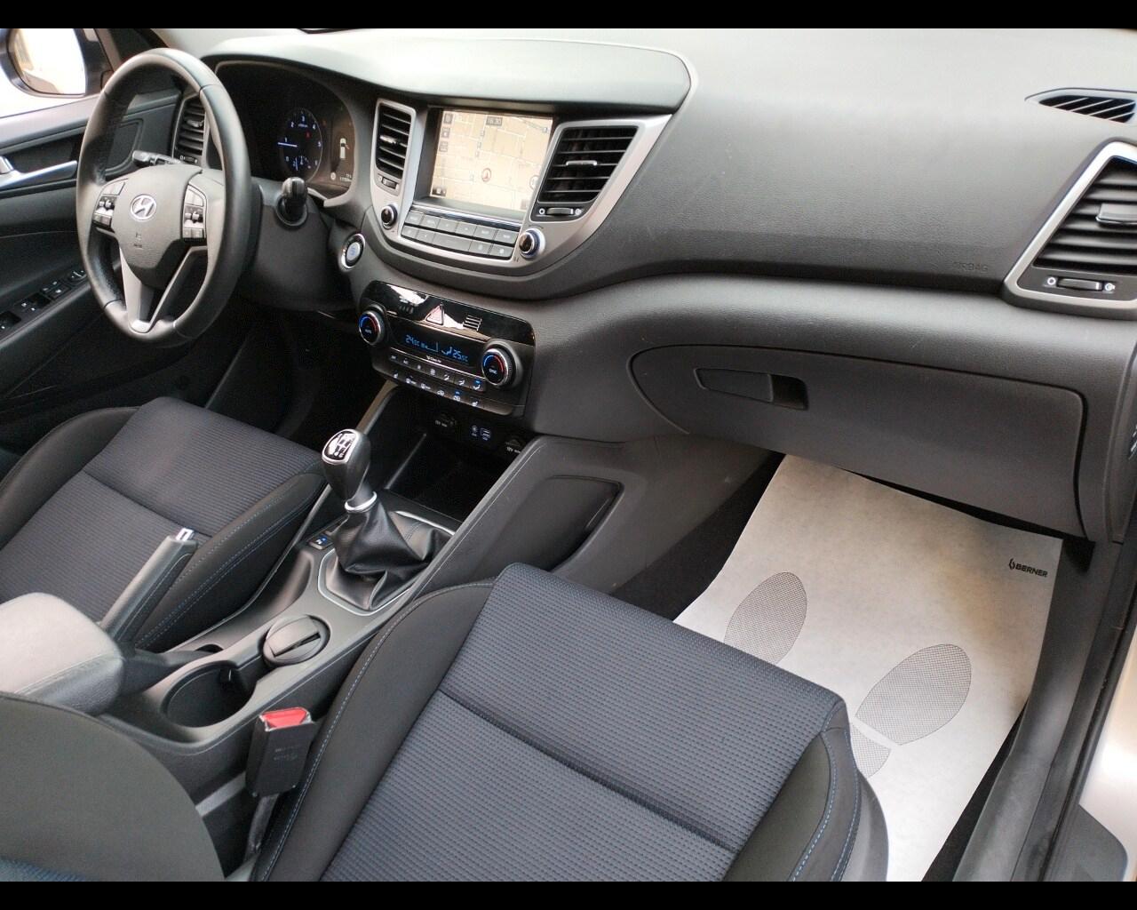 HYUNDAI Tucson 2ª serie Tucson 1.7 CRDi XPossible