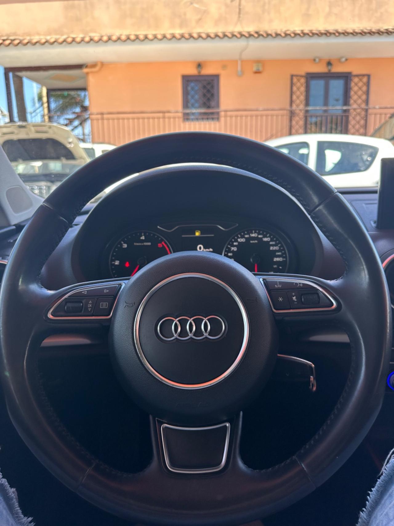 Audi A3 SPB 1.6 TDI ultra Attraction