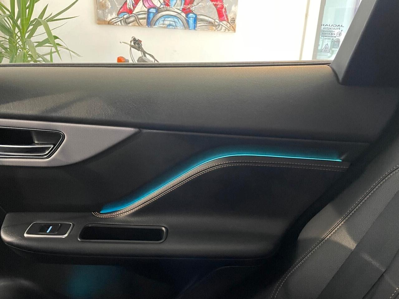 Jaguar F-Pace 2.0 D 180 CV AWD Prestige