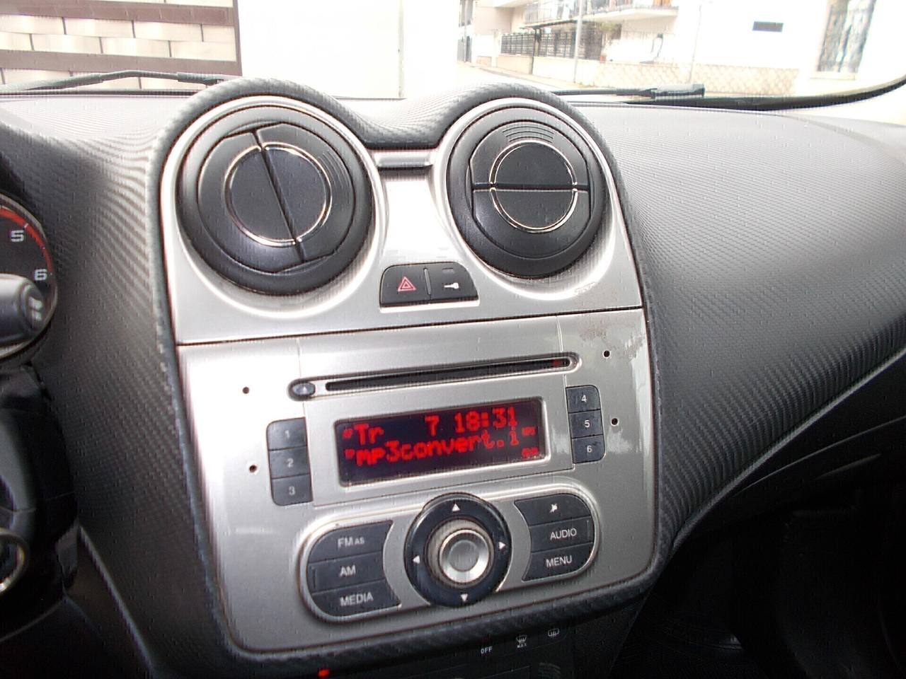 Alfa Romeo MiTo 1.3 JTDm-2 95 CV S&S Distinctive