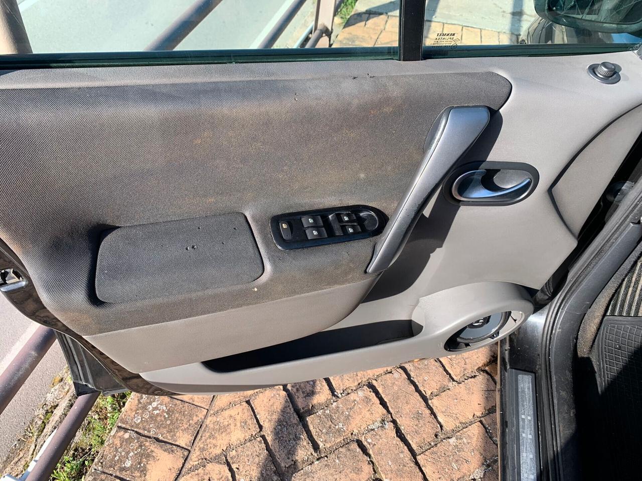 Renault Megane Mégane 1.5 dCi/105CV Gran Confort Van