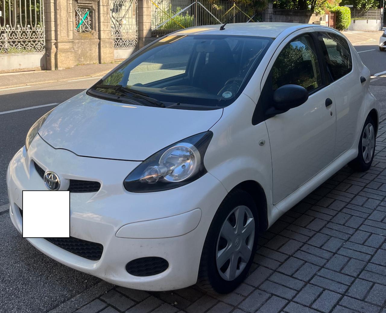 Toyota Aygo 1.0 12V VVT-i 5 porte - Anche per neopatentati