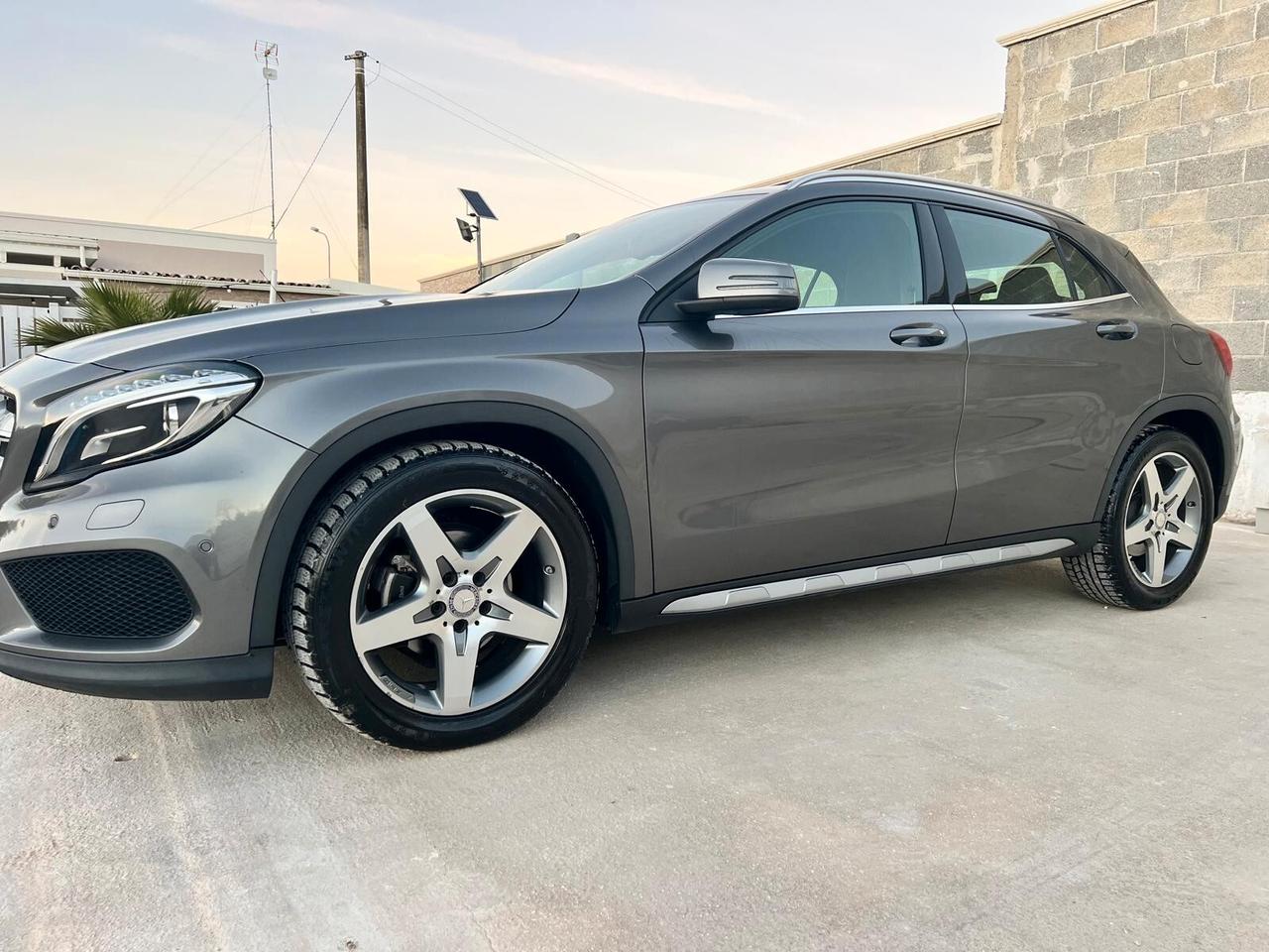 Mercedes-benz GLA 200 d Automatic Premium