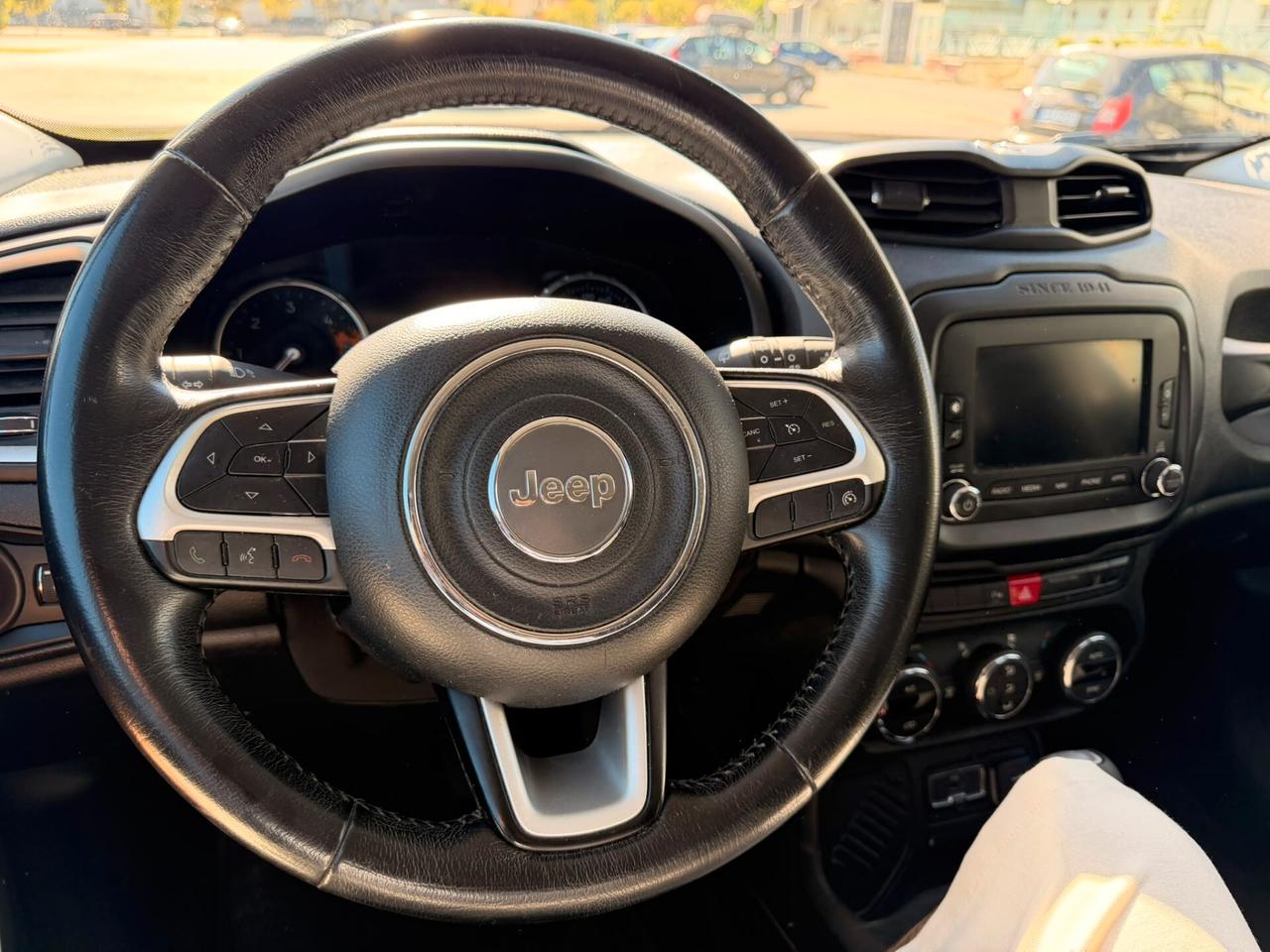Jeep Renegade 1.6 Mjt DDCT 120 CV Business