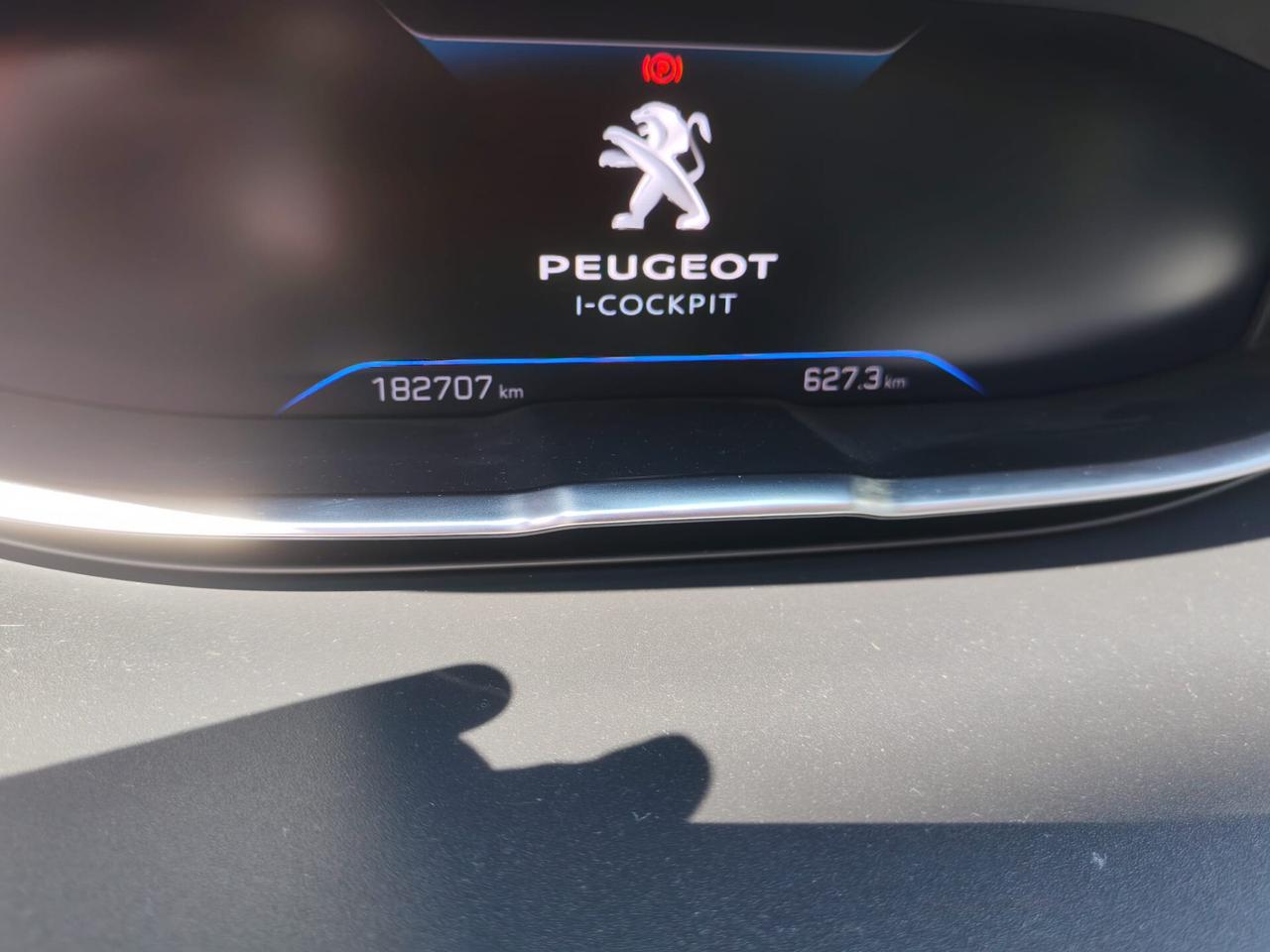 Peugeot 3008 BlueHDi 130 S&S EAT8 Active Pack