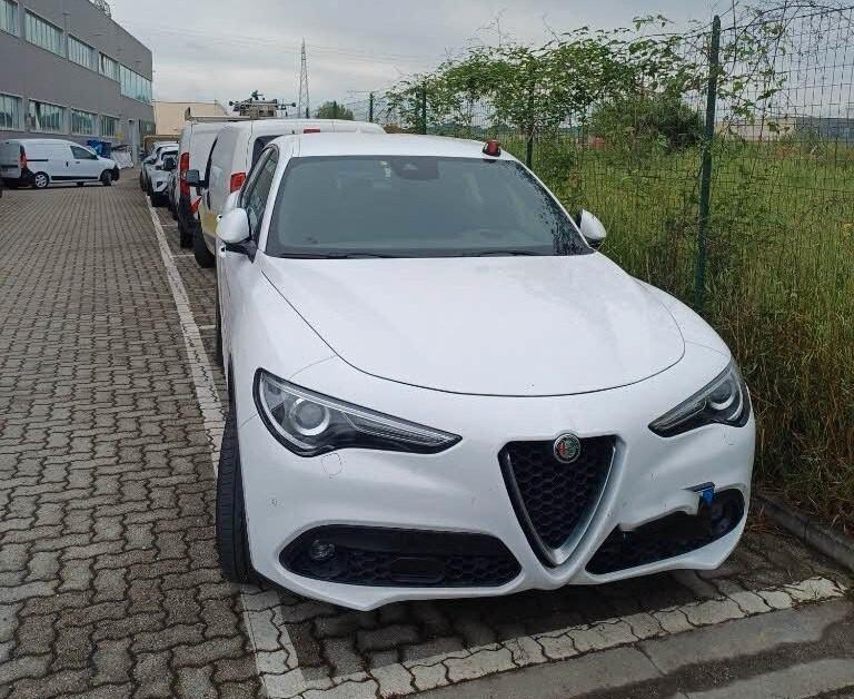 Alfa Romeo Stelvio 2.2 Turbodiesel 160 CV AT8 RWD Business 07/2022