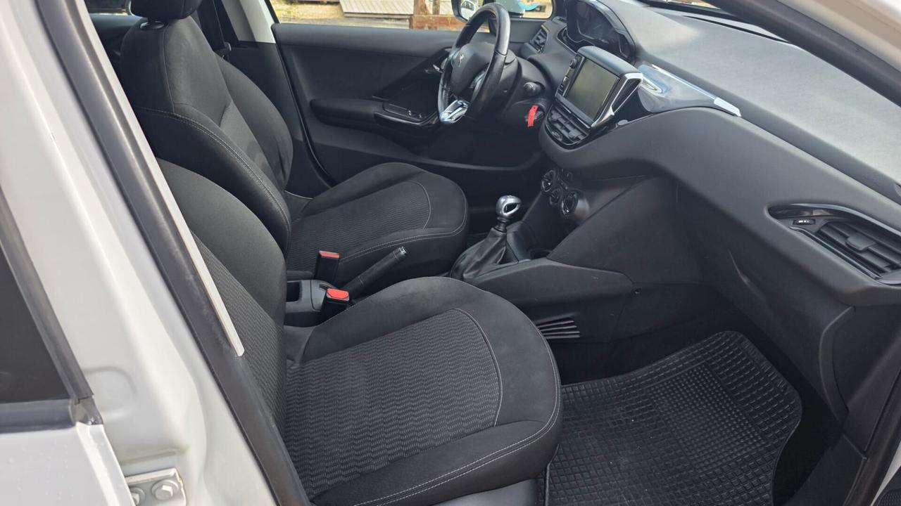 Peugeot 208 1.5 Blue-HDi 102 CV 2018 E6 ACTIVE € 6.900,00