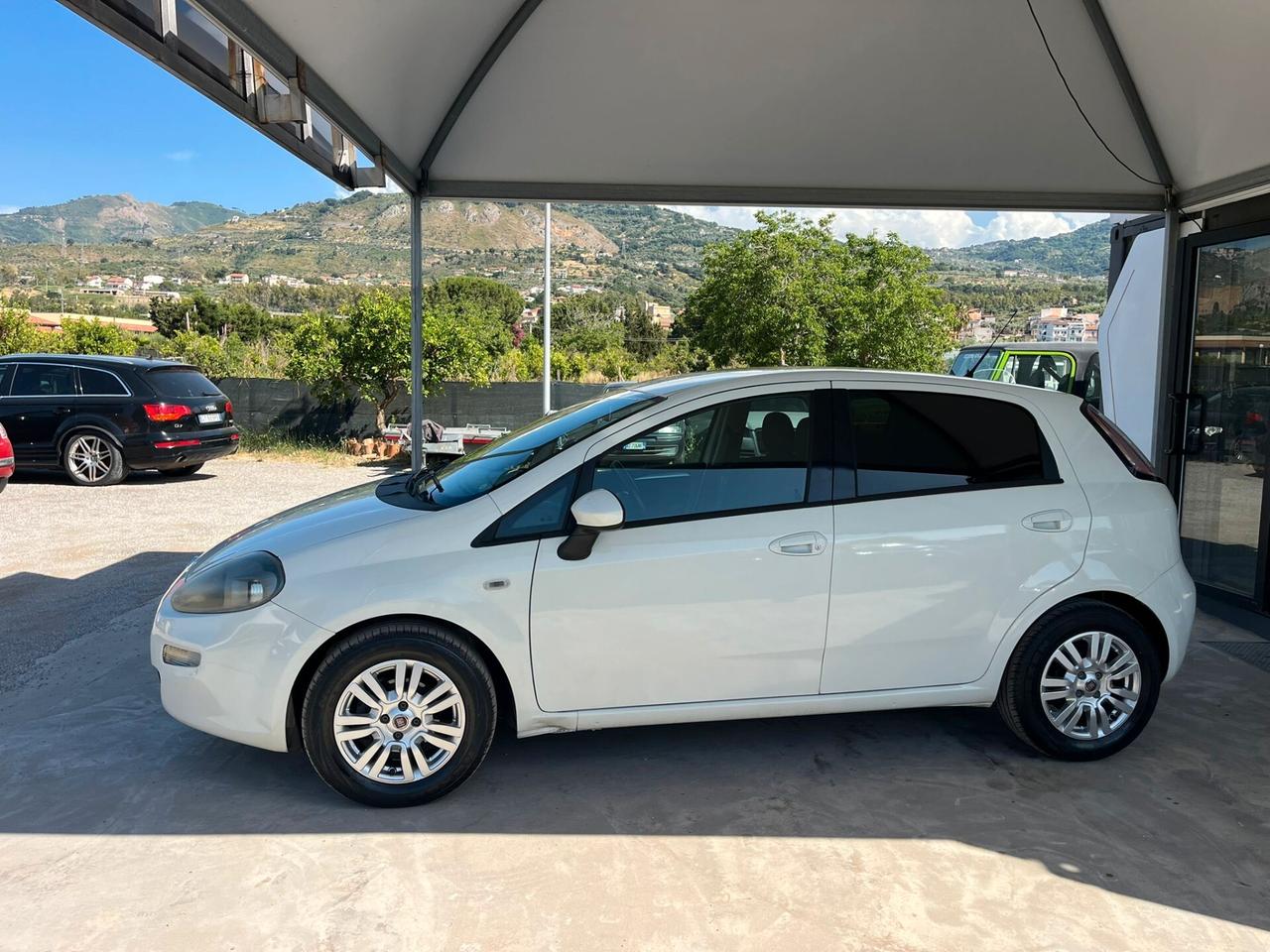 Fiat Punto 1.3 MJT II S&S 95 CV 5 porte Street