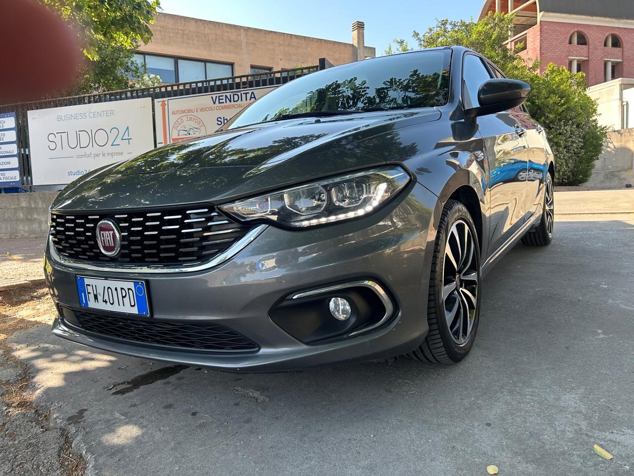 Fiat Tipo 1.6 Mjt KM. 37.000! Lounge