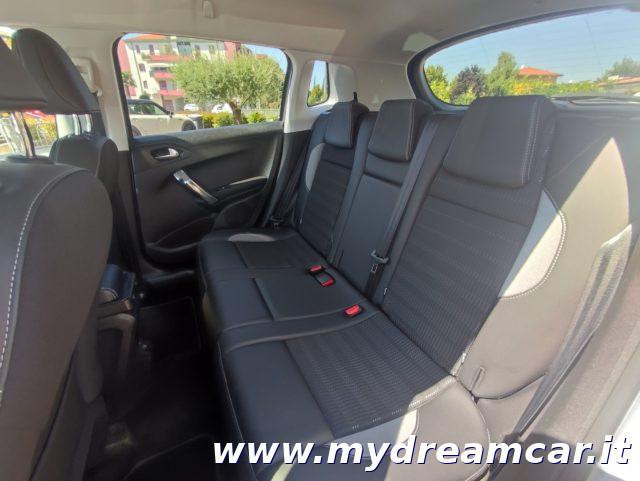 PEUGEOT 2008 1° serie BlueHDi 100 S&S Black Matt