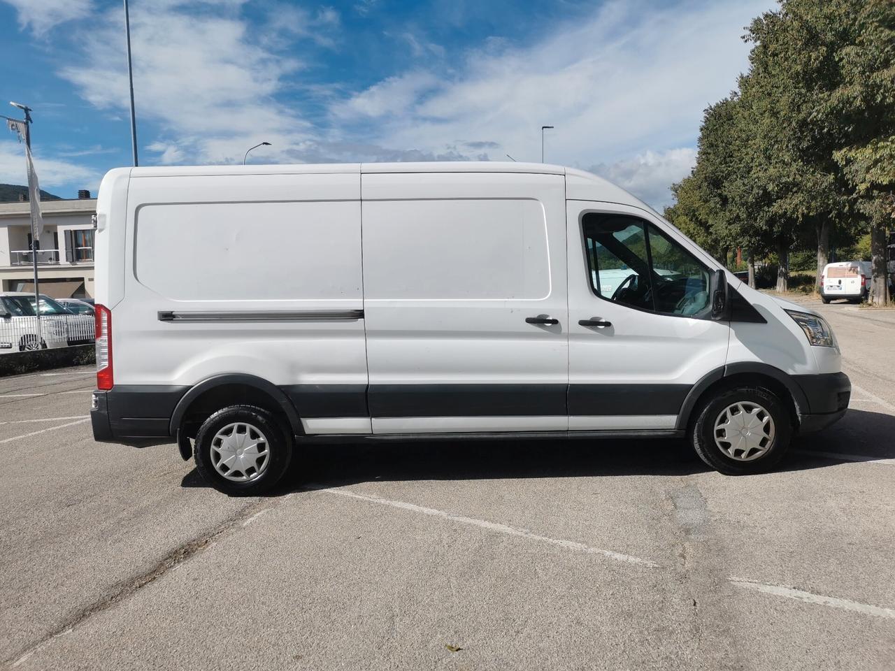 Ford Transit 2.0 DIESEL /OK PERMUTE / UNICO PROPRIETARIO