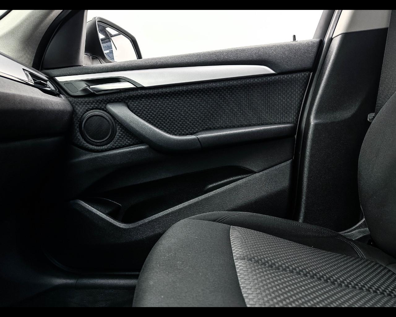 BMW X1 (F48) - X1 xDrive25e Business Advantage