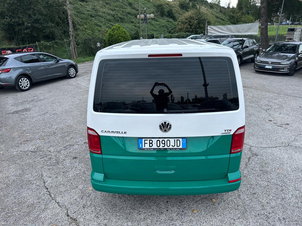 Volkswagen Caravelle 2.0 TDI 150CV PL Cruise 9 Posti