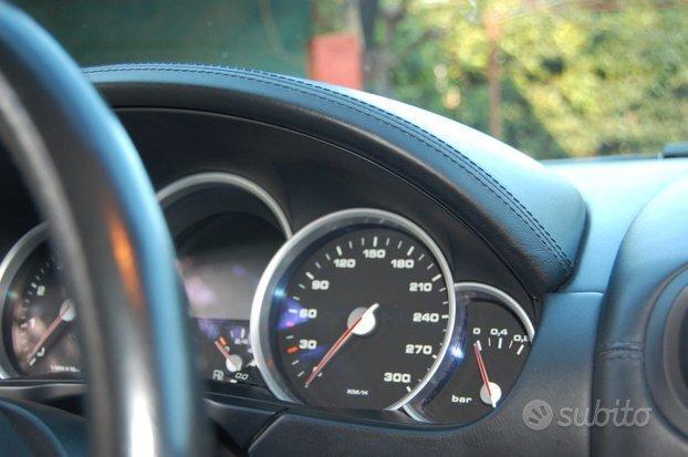 Porsche Cayenne TURBO " TAGLIANDI UFFICIALI " DA VETRINA, CONDIZIONI OTTIME