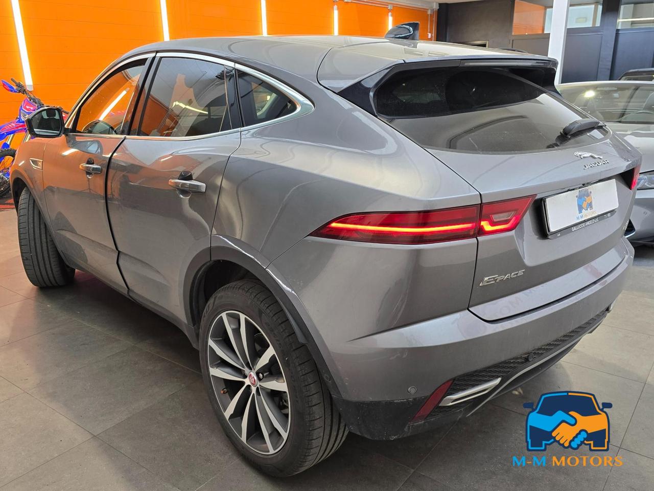 Jaguar E-Pace 2.0d i4 mhev R-Dynamic SE awd 204cv auto