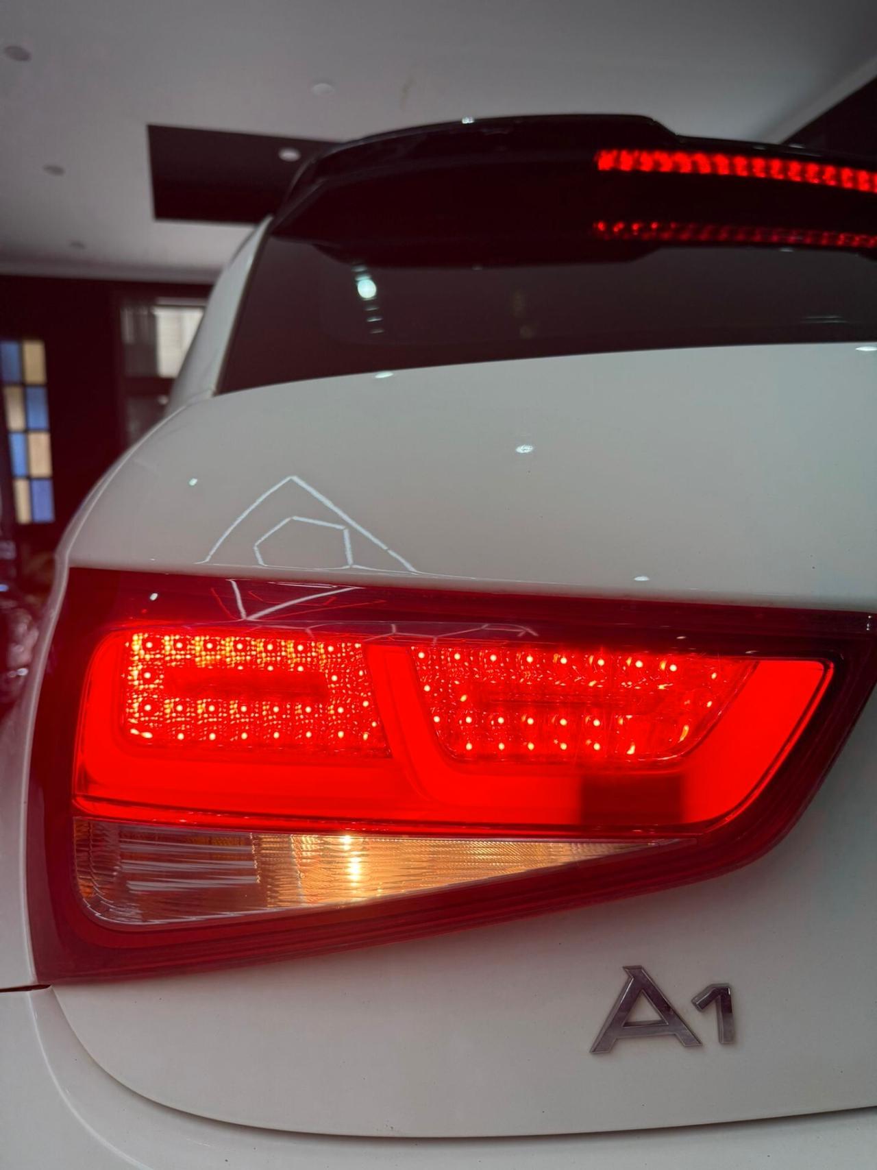 Audi A1 S-LINE AUTOMATICA